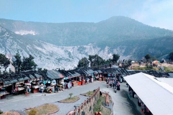 4D3N Jakarta Bandung Tangkuban Perahu 4D3N Jakarta Bandung Tangkuban Perahu